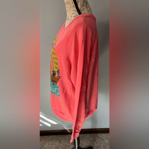 Disney Lion King sweatshirt bright coral crewneck size XL (15/17) - Picture 2 of 4